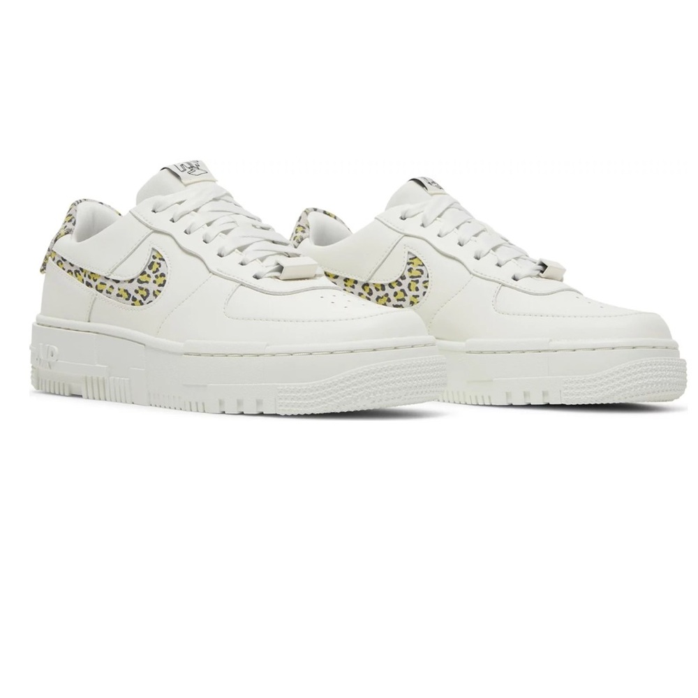 $145 Nike Air Force 1 Pixel SE 'Leopard' Size 10